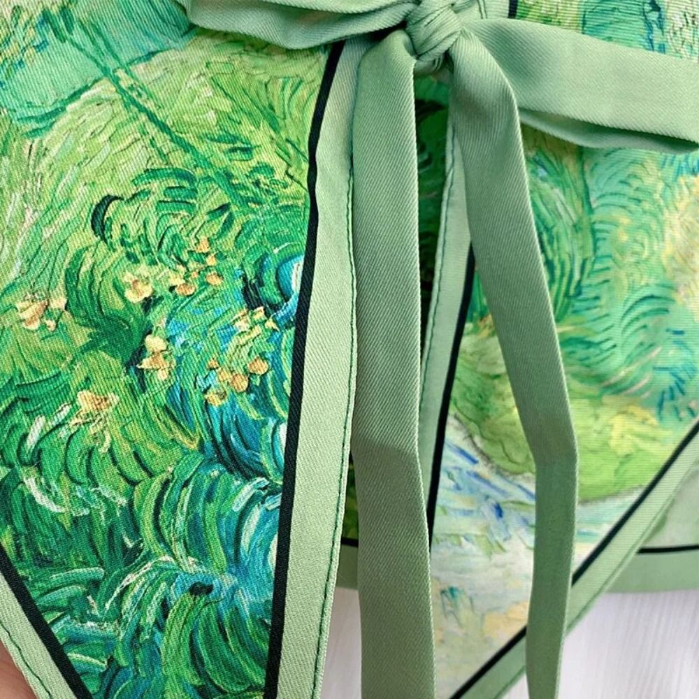 Bloemenpatroon Shirt Nep Kraag - Silk Blouse recensie en prijs