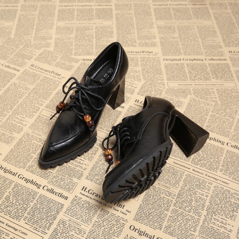 Retro Strappy Deep Mouth Enkel - Pump Heel Block recensie en prijs