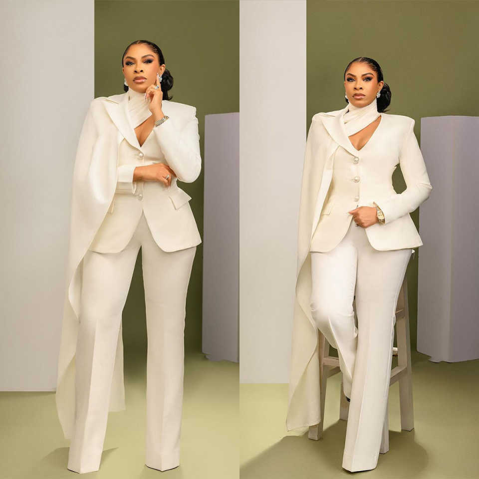 Designer Women Pants Suits Cus - Women'S Red Formal Wear recensie en prijs